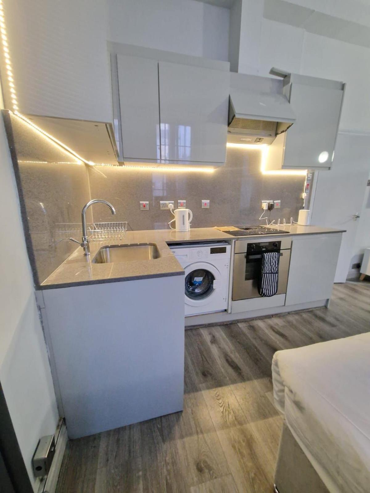 Baker Street Suites London Exterior photo