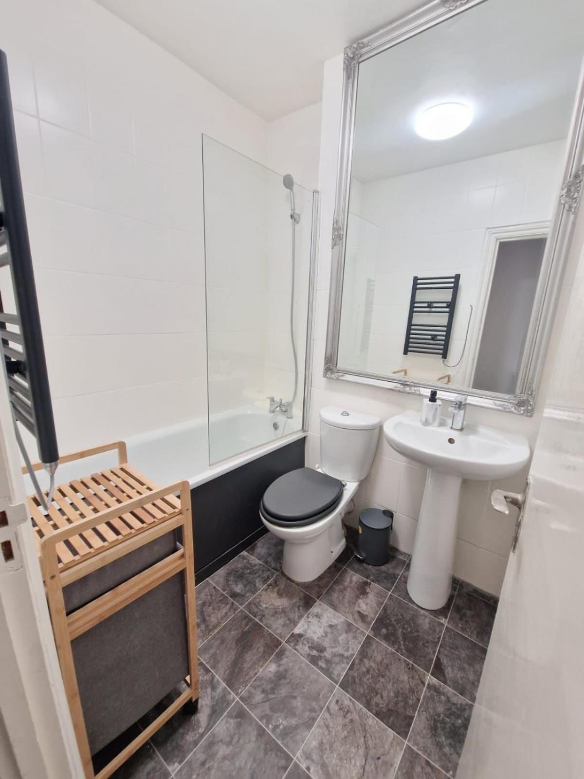 Baker Street Suites London Exterior photo